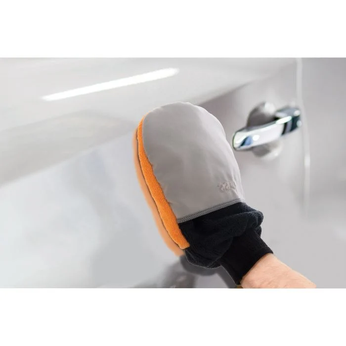3-in-1 Car Cleaning Glove - Image 5