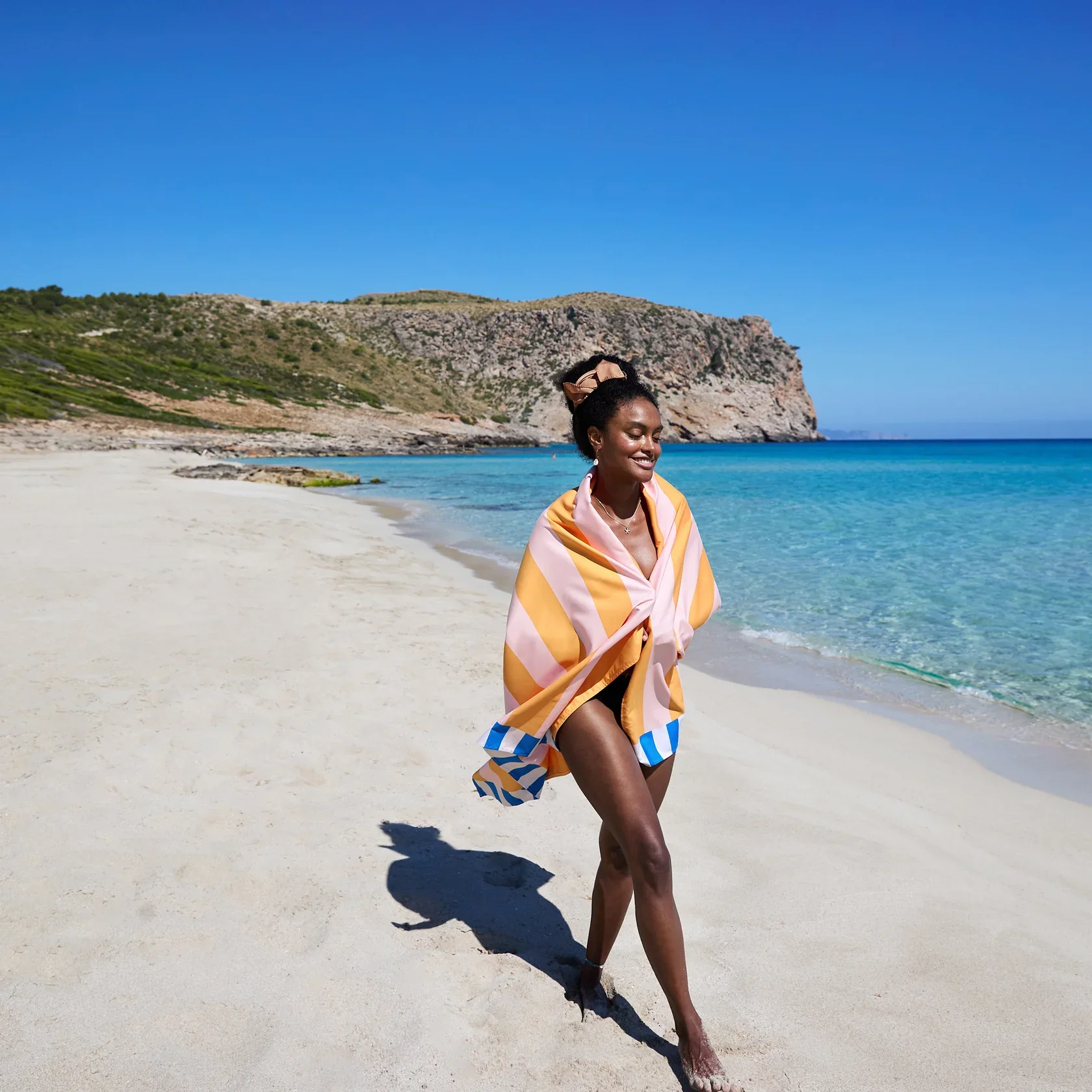Beach Towel - Clubhouse Collection - Mellow Yellow - L - Image 3