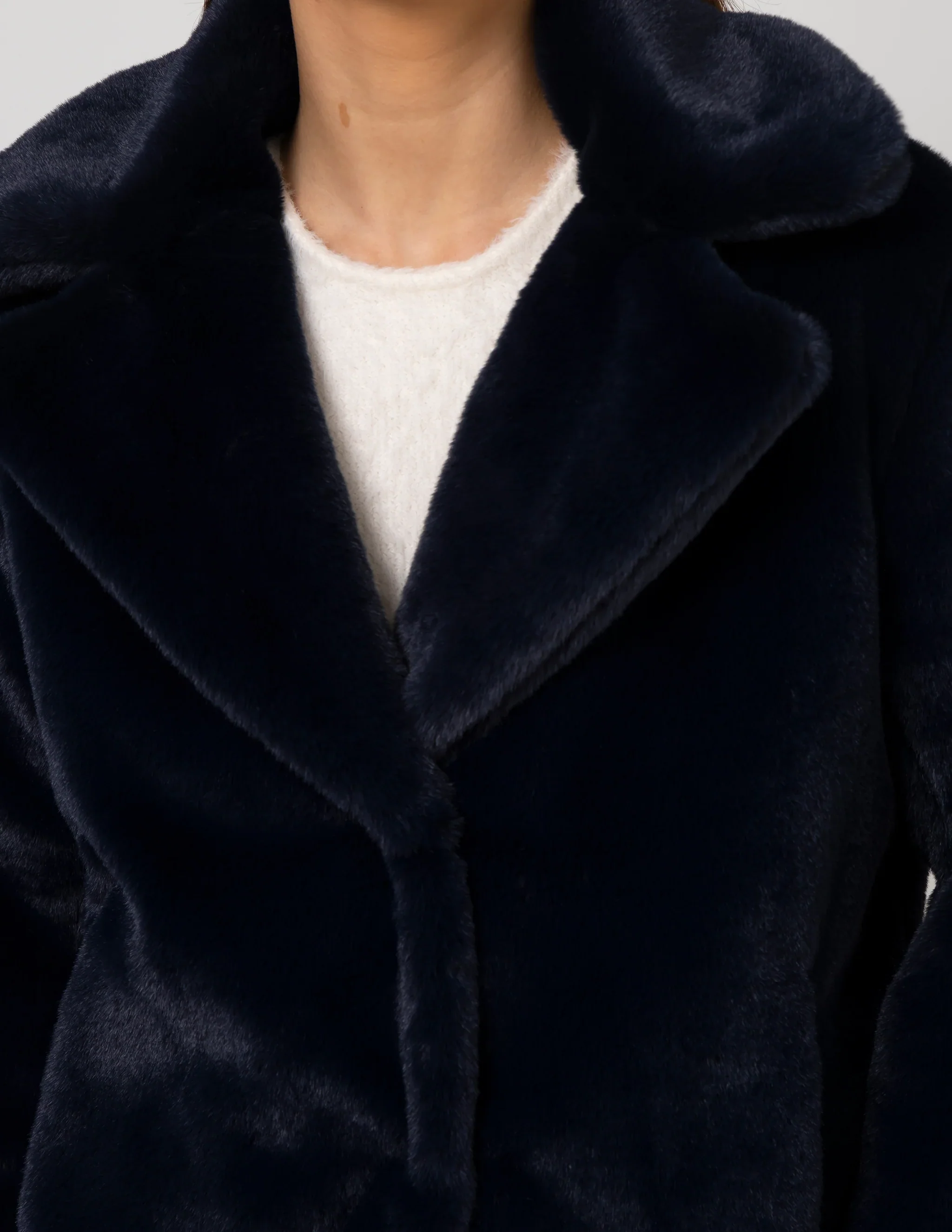 Britta Fur Jacket - Midnight Blues - Image 5