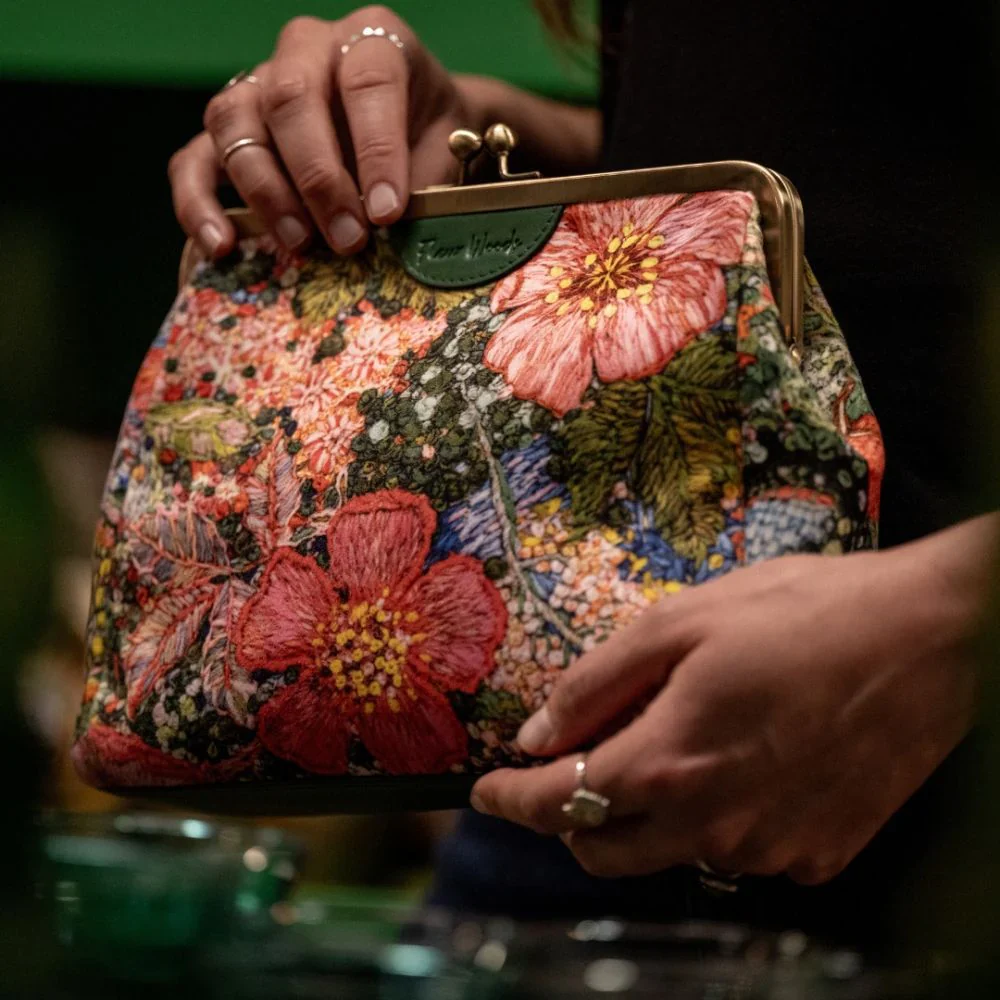 Large Clutch - Bella - Image 3
