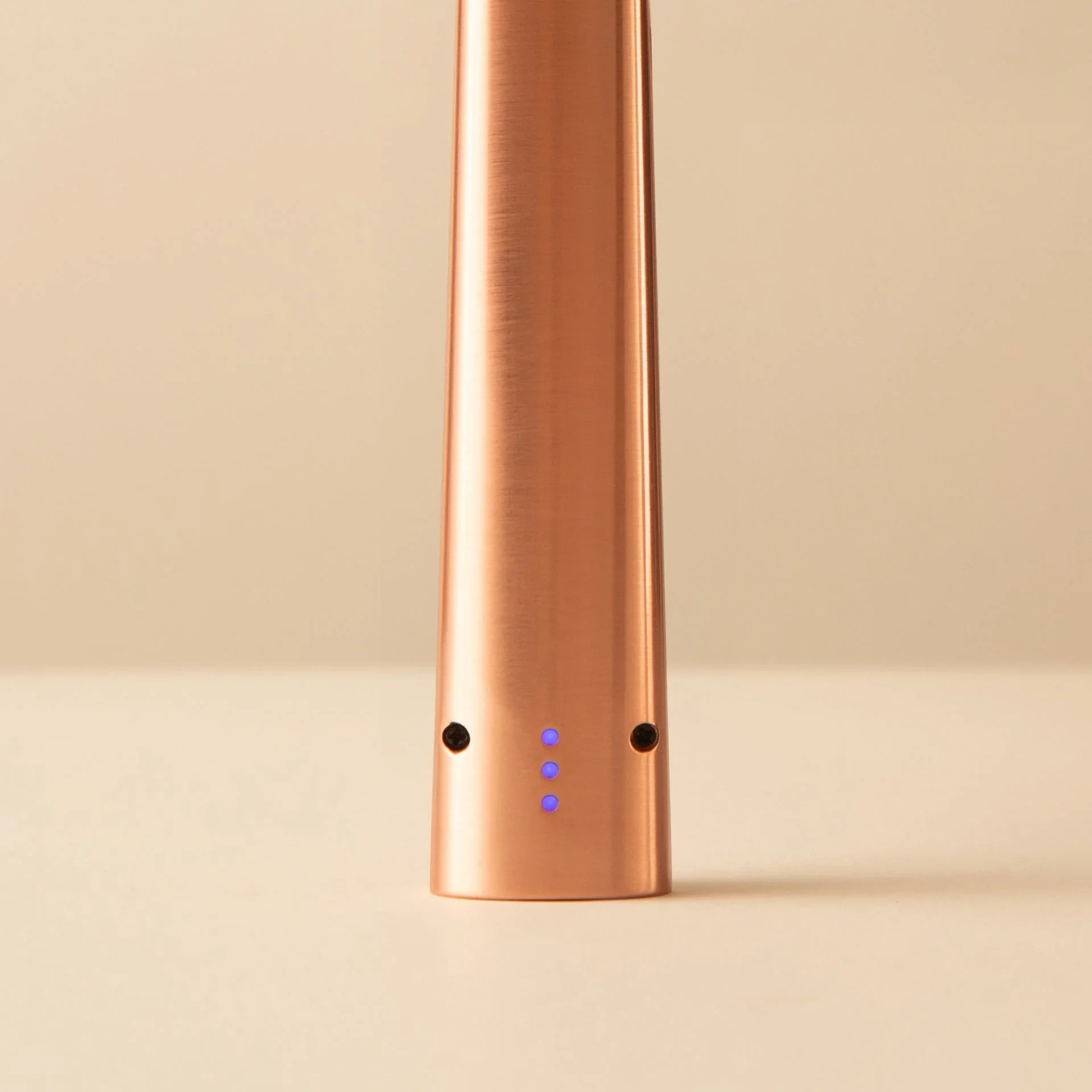 Flint Rechargeable Lighter V2 - Rose Gold - Image 9