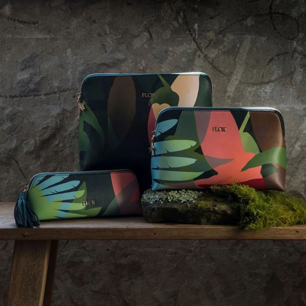 Flox Wai Cosmetic Case - Small - Image 5
