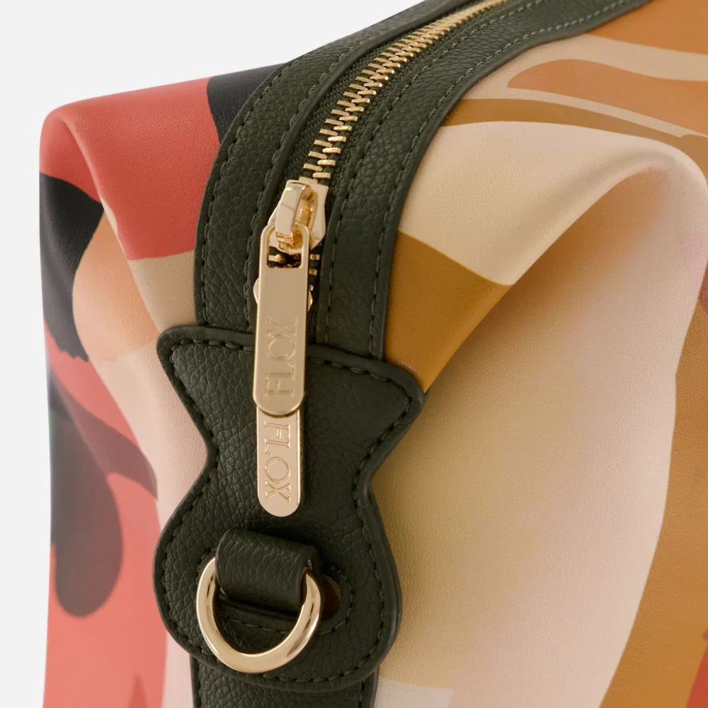 Flox Whenua Overnight Bag - Image 3