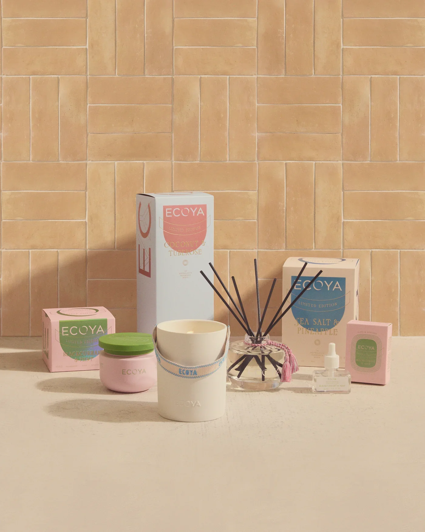 High Summer - Coconut & Tuberose Reed Diffuser 200ml - Image 5