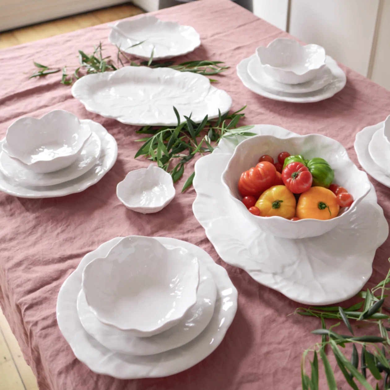 Melamine Cabbage Leaf Oval Platter - 40cm - Image 4
