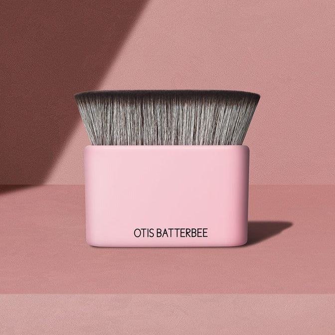 Pink Body & Face Brush - Image 5