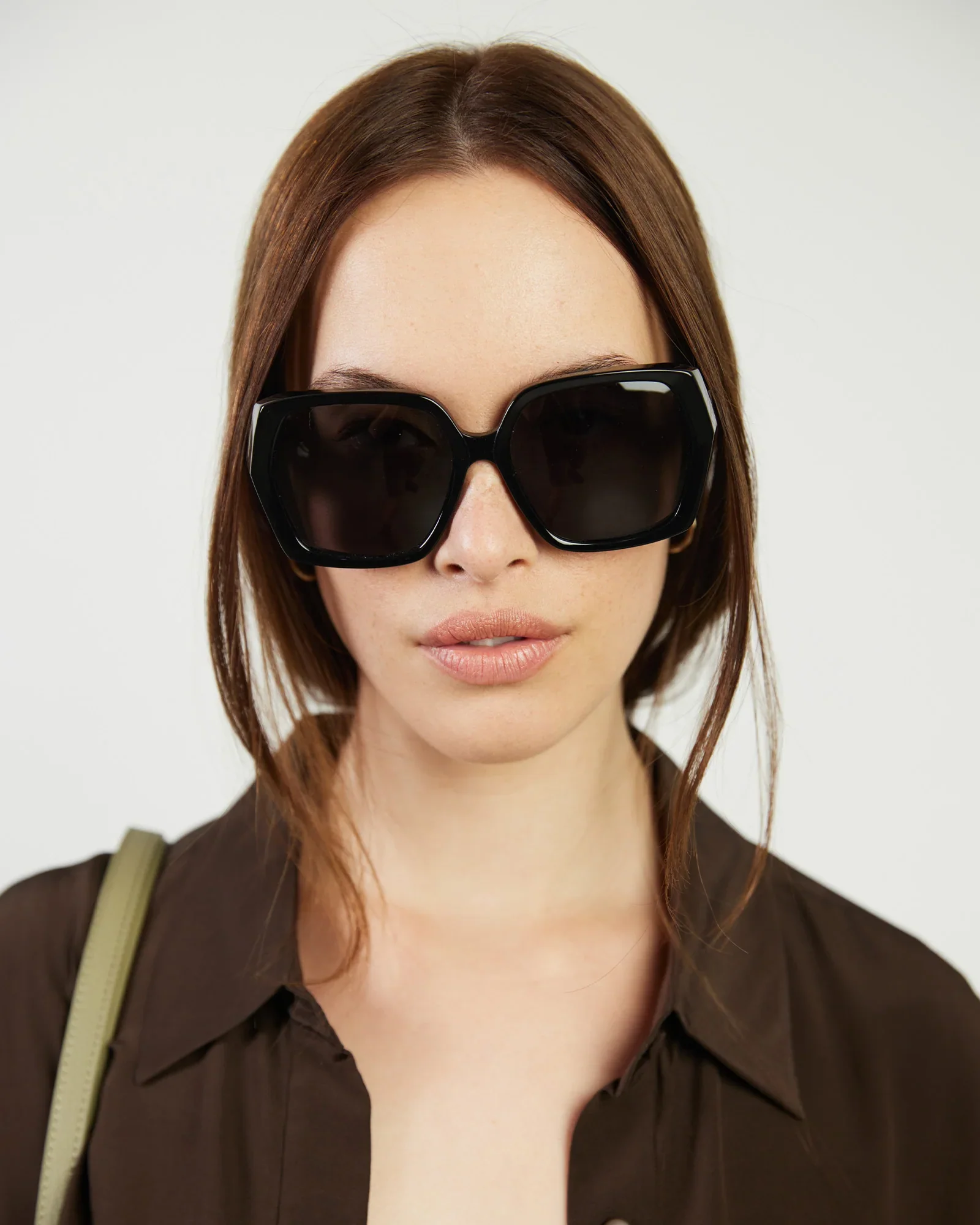 Remi Sunglasses - Black - Image 4