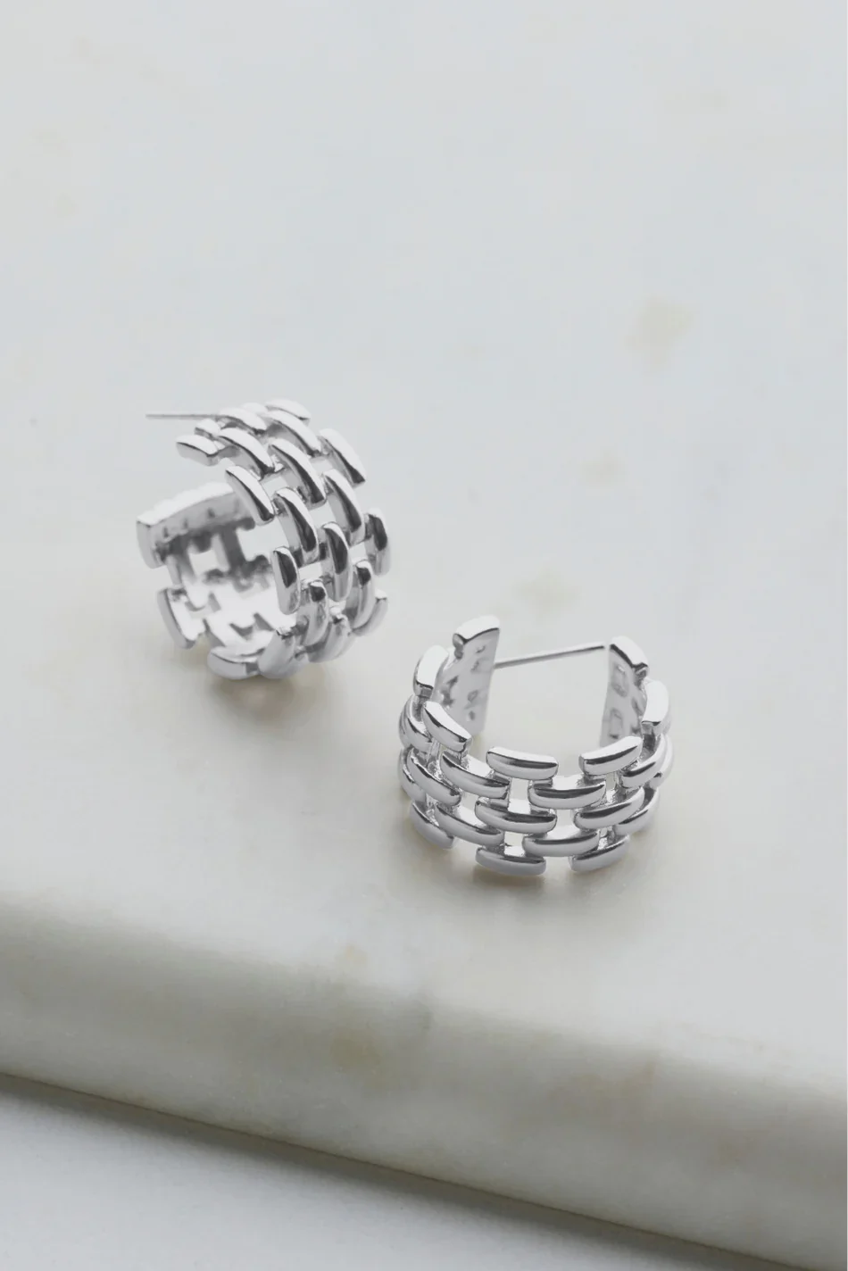 Rosie Hoops Essential Earrings