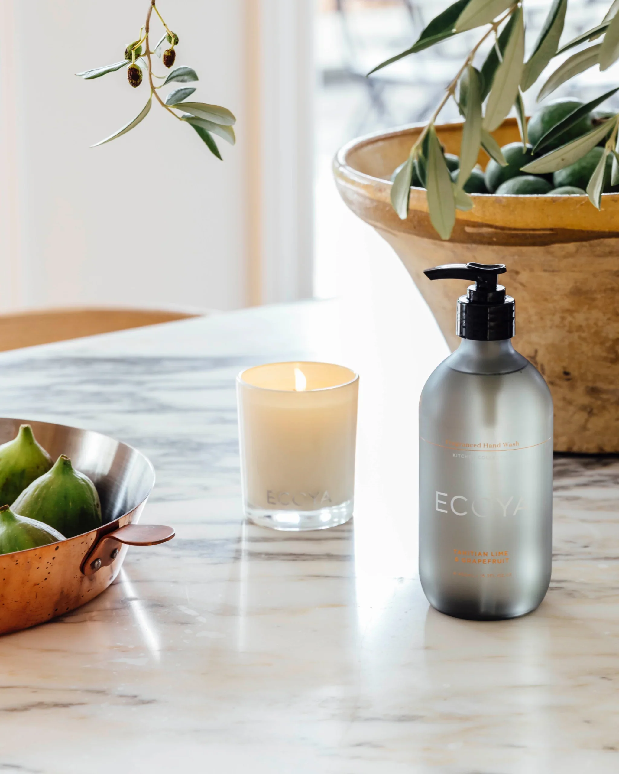 Tahitian Lime & Grapefruit Fragranced Dish Liquid - Image 3